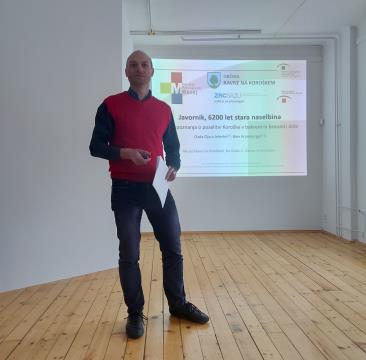 arheolog dr. Bine Kramberger
